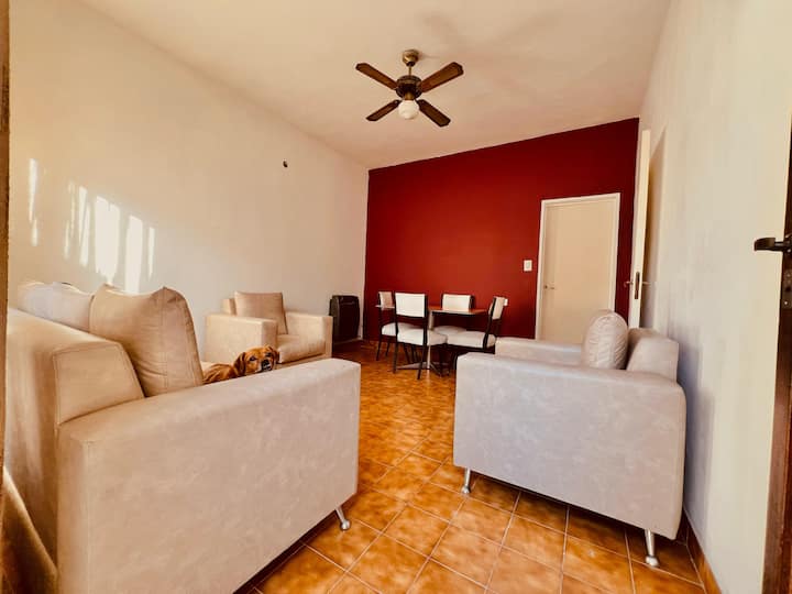 Casa Con Pileta Y Quincho - Bella Vista