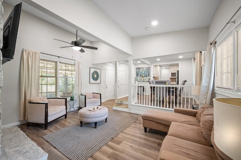 4BR3BA Family Retreat*Sleeps 8*PrivYard*I-85/I-285