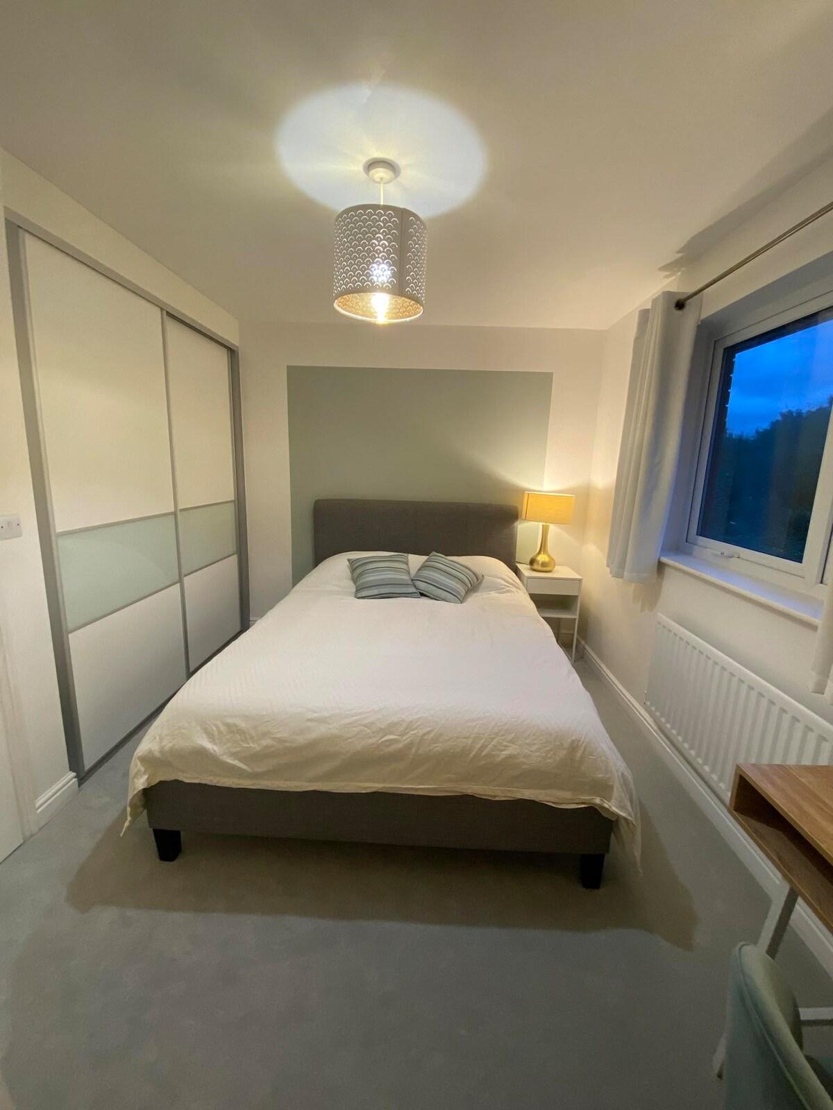 საძინებელი 1