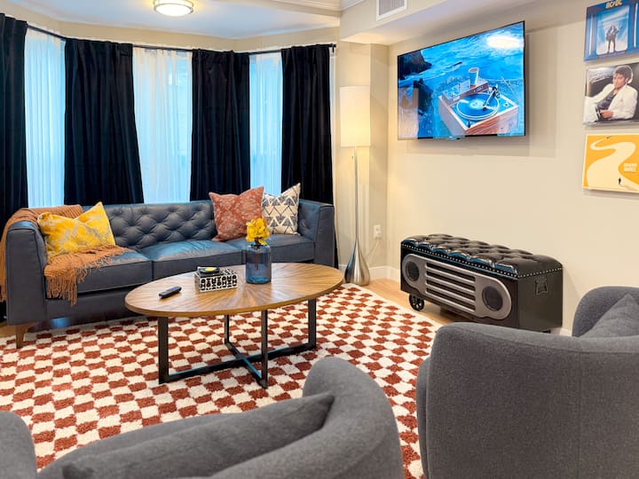 Music City Vibe|luxe|pvt Deck|dwtn|<2min To Mkt Sq - Greenland, NH