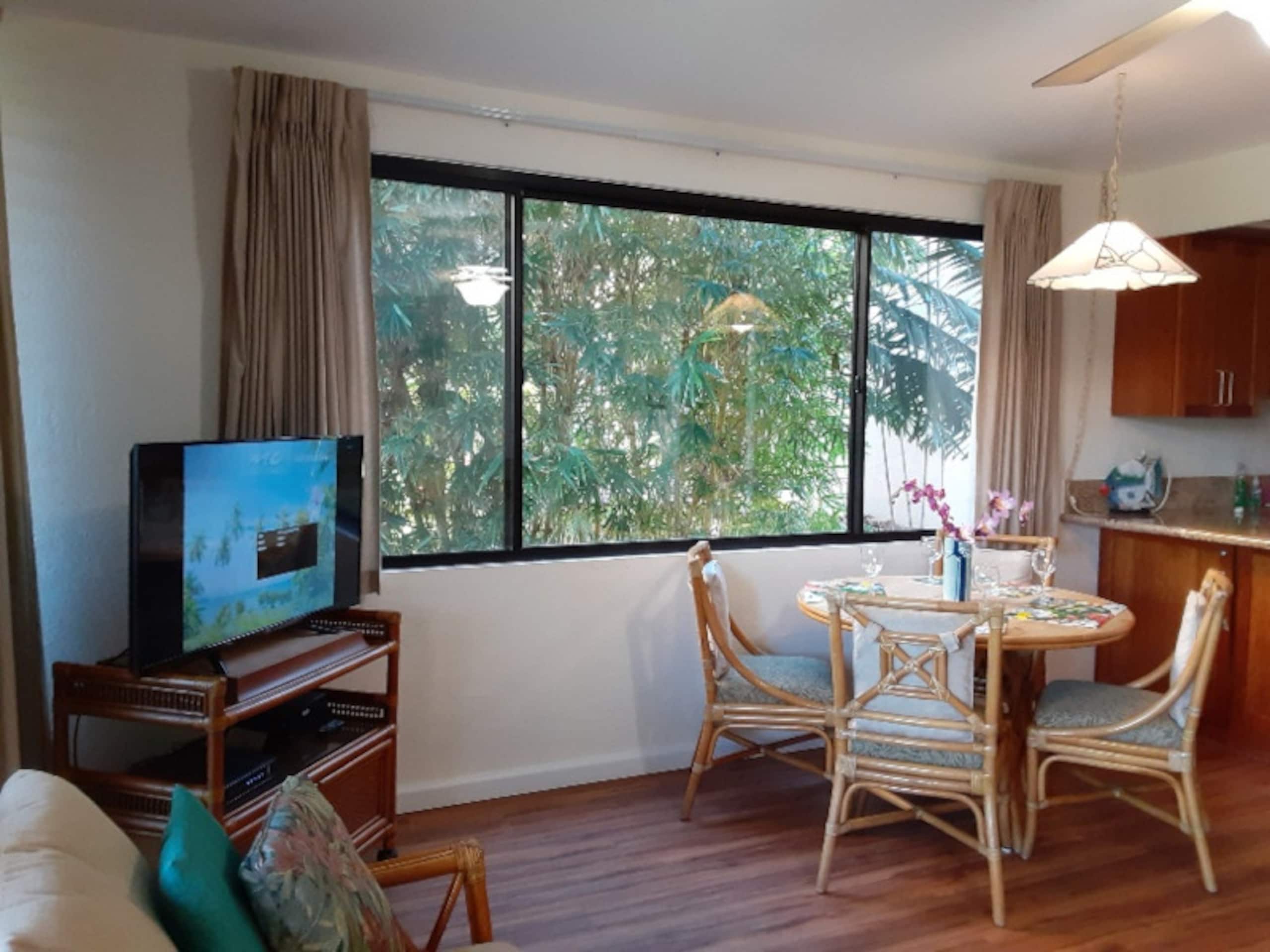 Condo in Lahaina · ★4.86 · 1 bedroom · 1 bed · 1 bath - Image 8