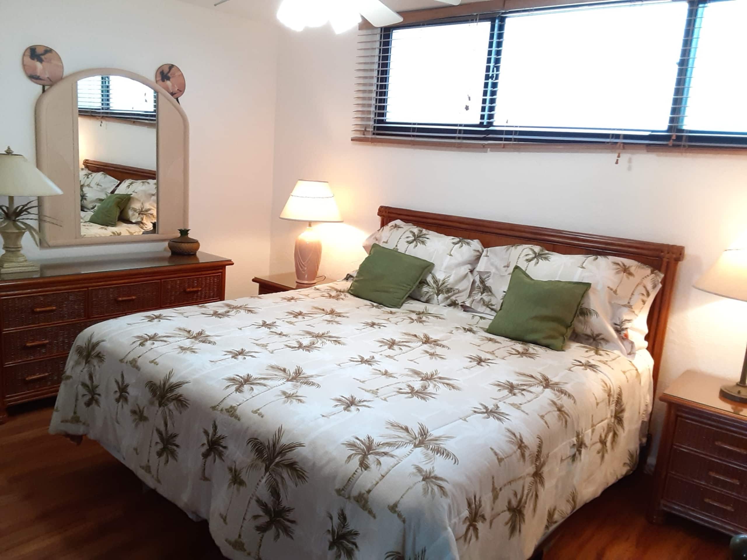 Condo in Lahaina · ★4.86 · 1 bedroom · 1 bed · 1 bath - Image 11