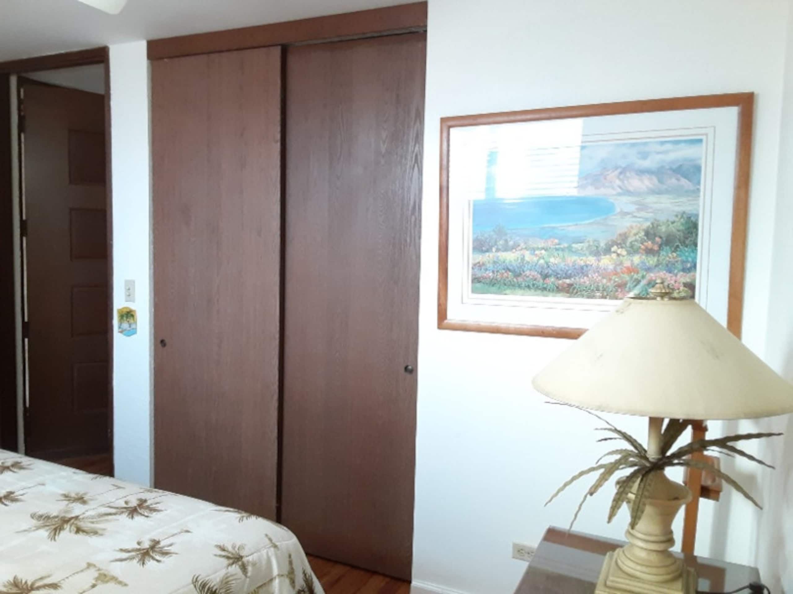 Condo in Lahaina · ★4.86 · 1 bedroom · 1 bed · 1 bath - Image 12