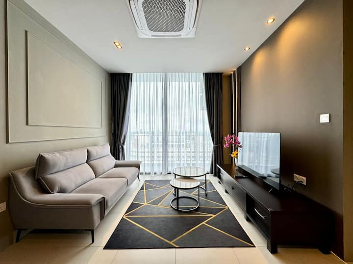 The Luxury Podium3r2b | 8pax @Ypm103 - 쿠칭