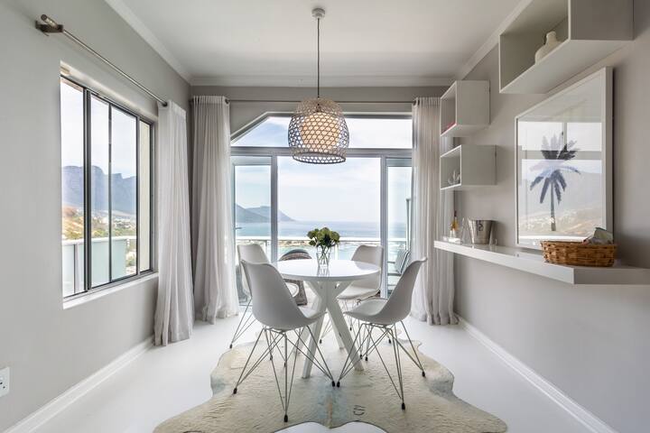 Clifton Views: Escape gallery image 4