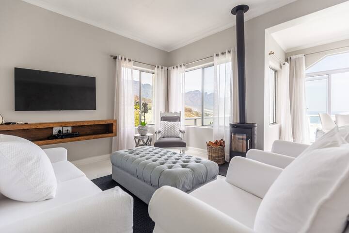 Clifton Views: Escape gallery image 2