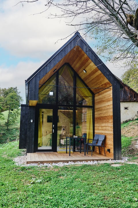 Jarica, an intimate cabin for a peaceful getaway