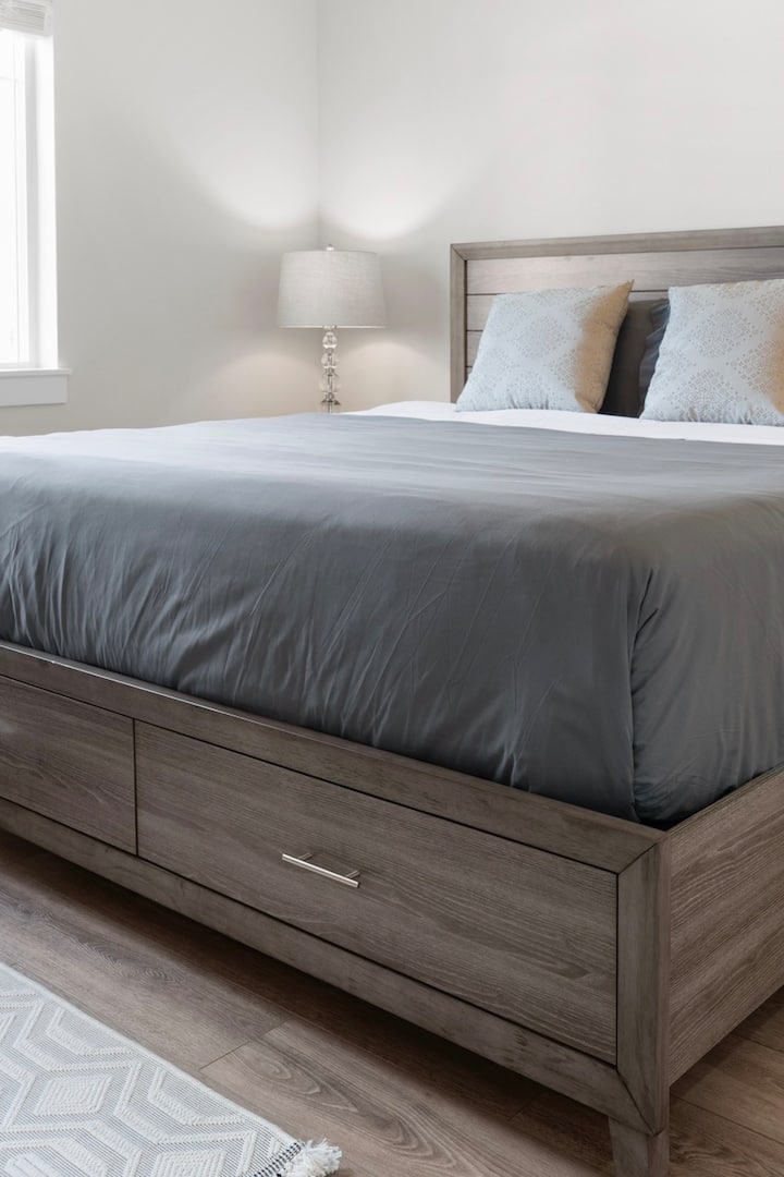 საძინებელი 1