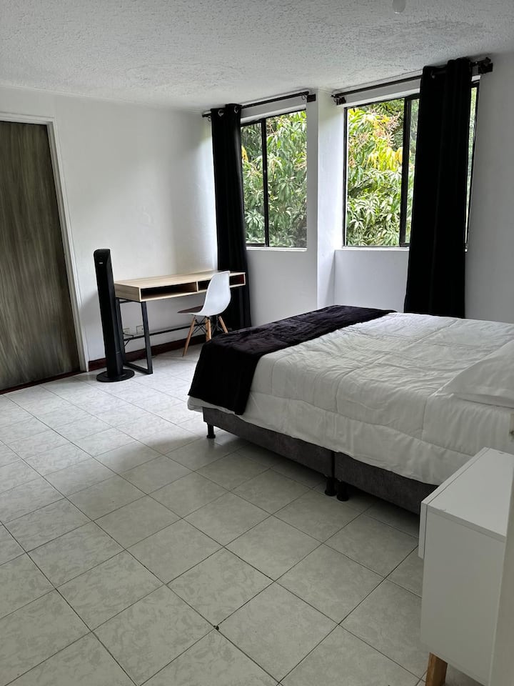 غرفة النوم 1