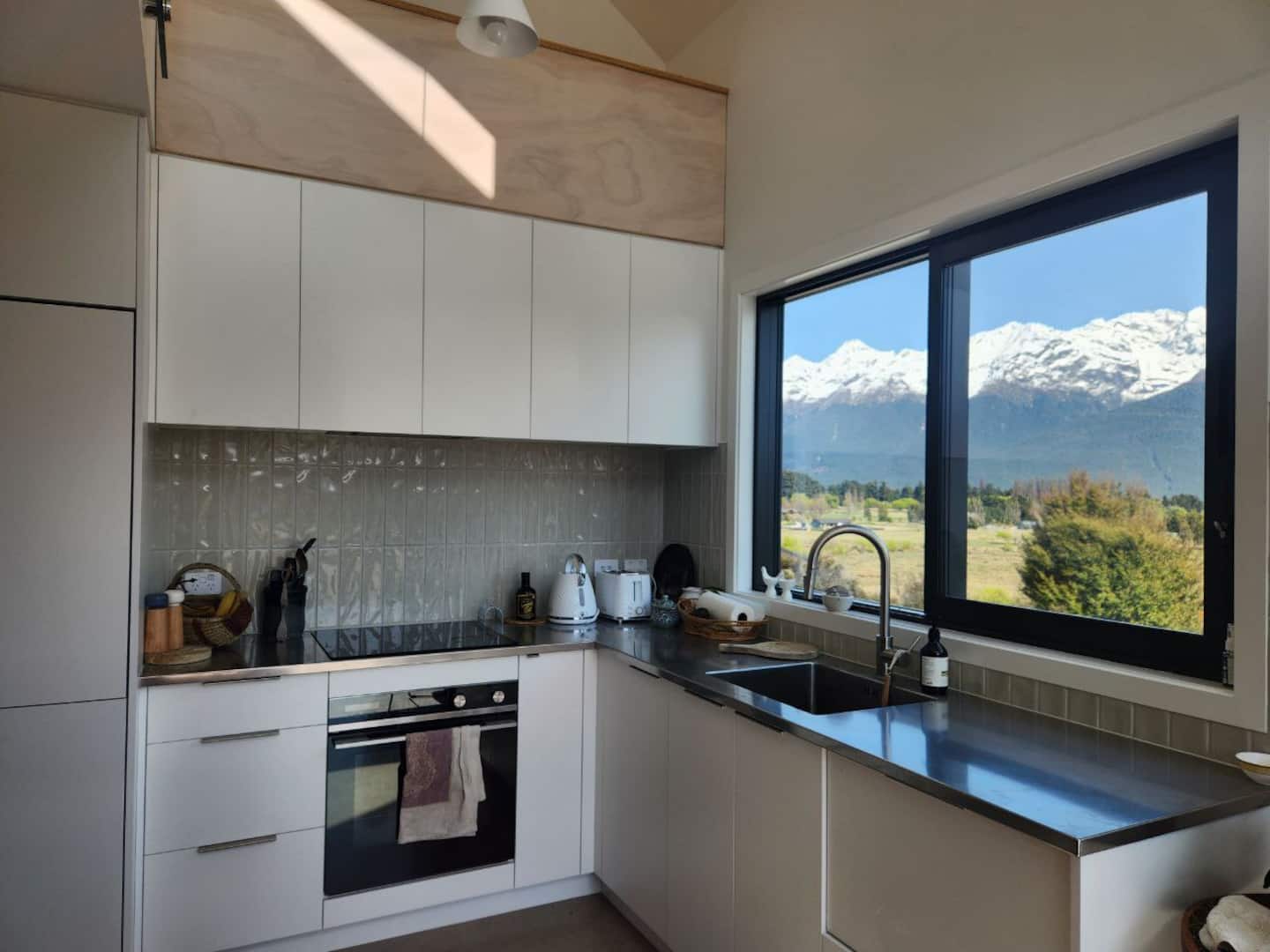 Alpine Retreat With A View 5