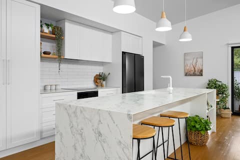 Stylish Family Friendly Home - Wynyard