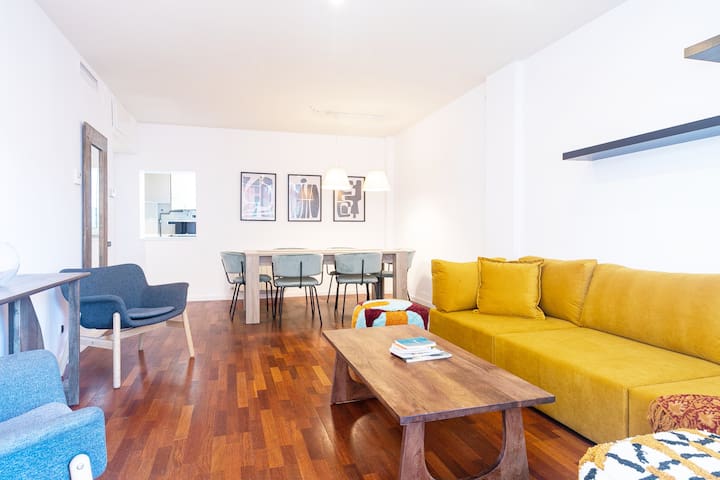 Spacious apartment in the citycenter