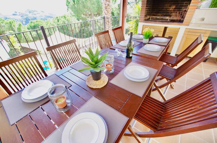 V&V Lloret-Villa Mirasola: beautiful sea views gallery image 3