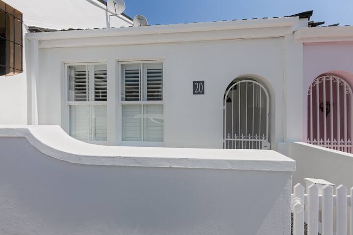 The Cottage in Green Point gallery image 2