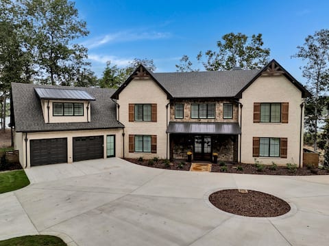 NEW Smith Lake_2 story dock_5 kings_Game room