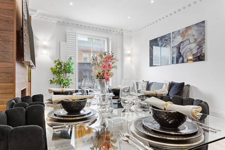 The King’s Road Collection gallery image 2