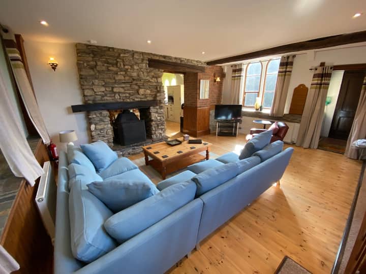 Lee Chapel Sleeps 
2 To 6
15% Off Next 2 Weeks - Ilfracombe