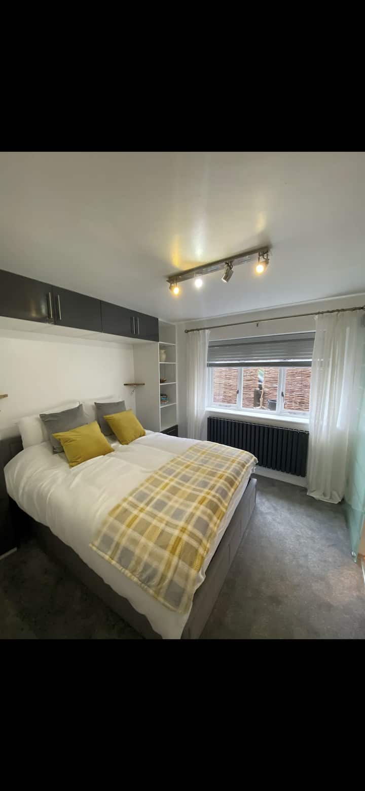 The Woodyard's Rural Hideaway - Loughborough