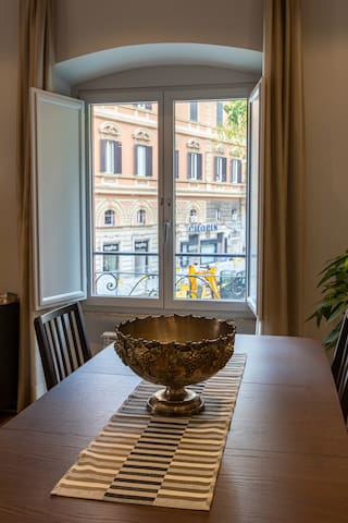 castroni ottaviano suite 2bdr gallery image 3