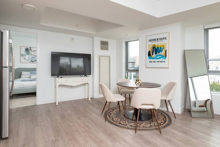 Central Serene Condo near MIT/Harvard w/King GYM gallery image 5