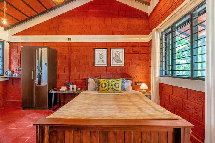 Vatika Nature Nest 4bhk W/ Private Lawn - Gokarna. - Kumta