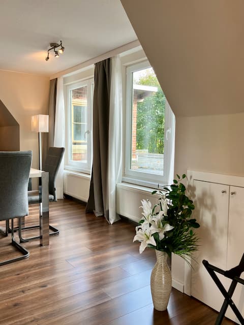 Airport Business Apartment