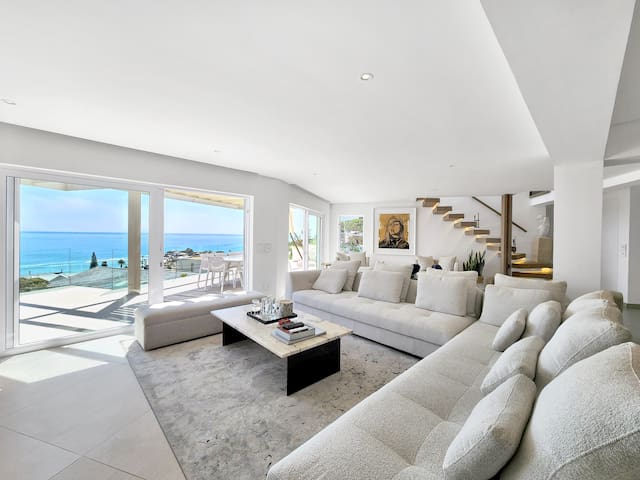 Llandudno Beach Views Villa