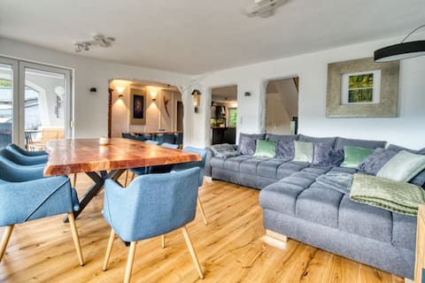 Villa Arana | Forest View | Oven | BBQ | Balkony