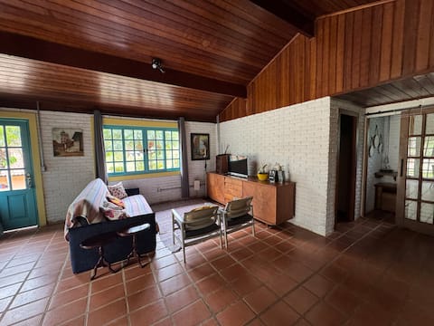 Airbnb em destaque: Nature, swimming pool, pond, trails and horses em Bom Jesus Dos Perdões