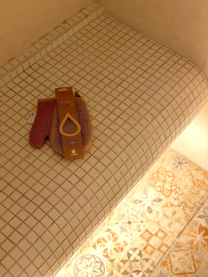 Designer SPA Apartment with Hammam — 8