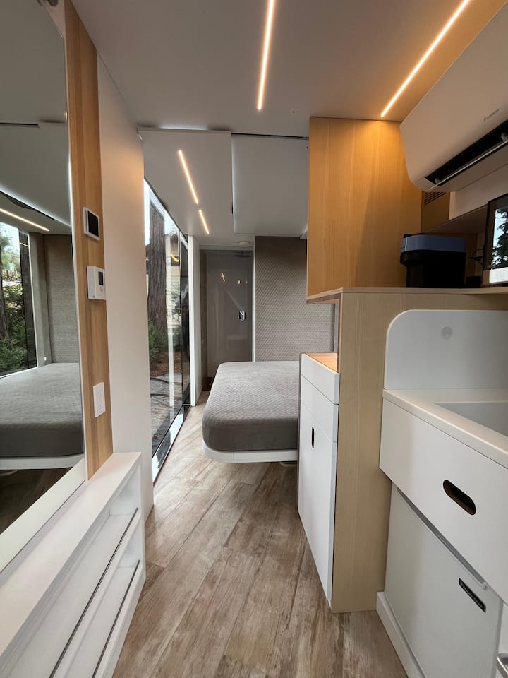 Silicon Valley Microhaus: Redwoods & Hi-tech - Los Gatos, CA