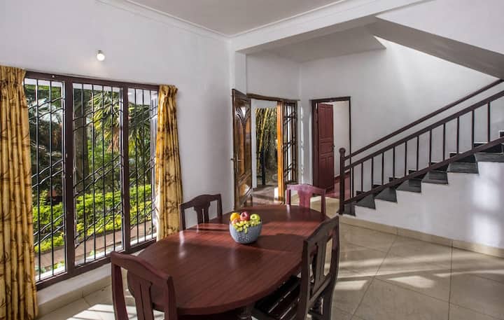 Three Bedroom Cottage In Munnar - Munnar
