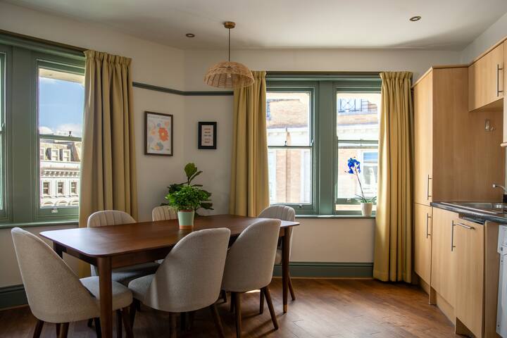 Round House Apartments – Floor 1/Blake gallery image 4