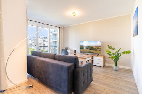 Top Airbnb: Heimathafen-Haffresidenz Apartment (3a.8) in Garz