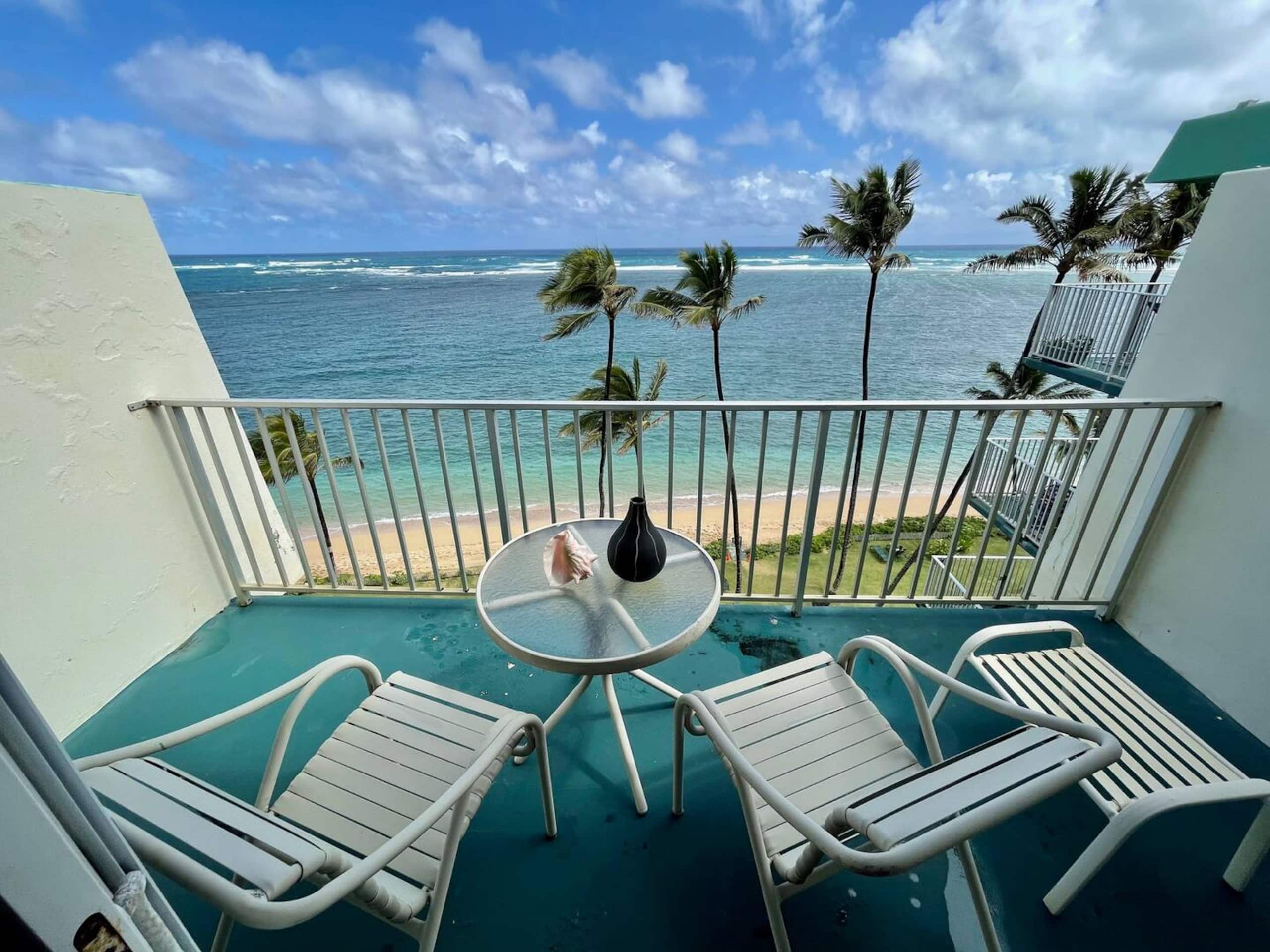 Condo in Hauula · ★4.42 · 4 bedrooms · 6 beds · 5.5 private baths - Image 19