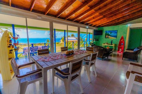 Providencia waterfront cabin