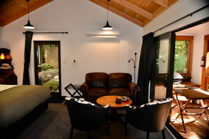 Secluded Forest Retreat,
Paradise Valley, Rotorua - Nouvelle-Zélande