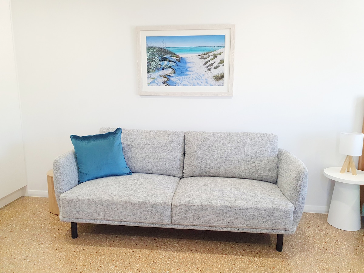 Successful Airbnb property: Private guesthouse in Exmouth