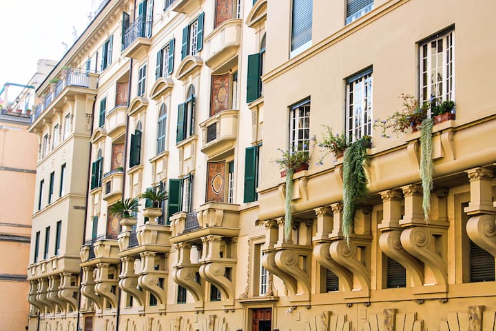 Coppedè Lovely Apartment gallery image 5