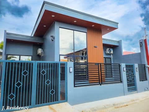 2-10 pax Home away from home @ Santa Rosa Laguna