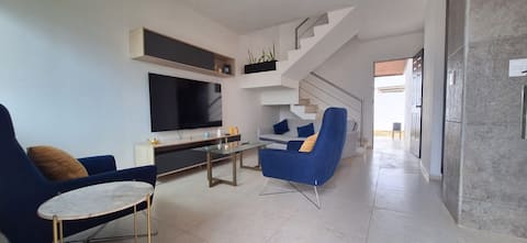 Popular Airbnb listing: 3 bedroom house / 8 min from Foro GNP / 12 min from Progreso in Fraccionamiento Las Américas Vi