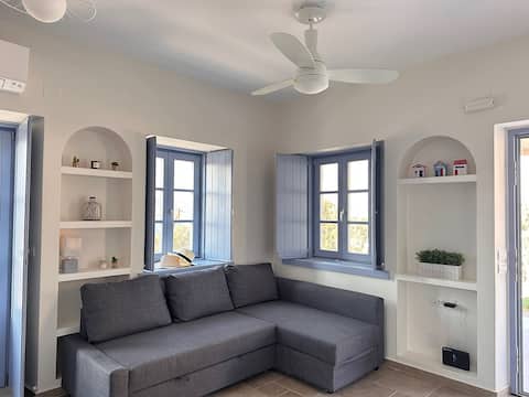 Popular Airbnb listing: Casa Aloni! Charming island guest house! in Δήμος Λέρου
