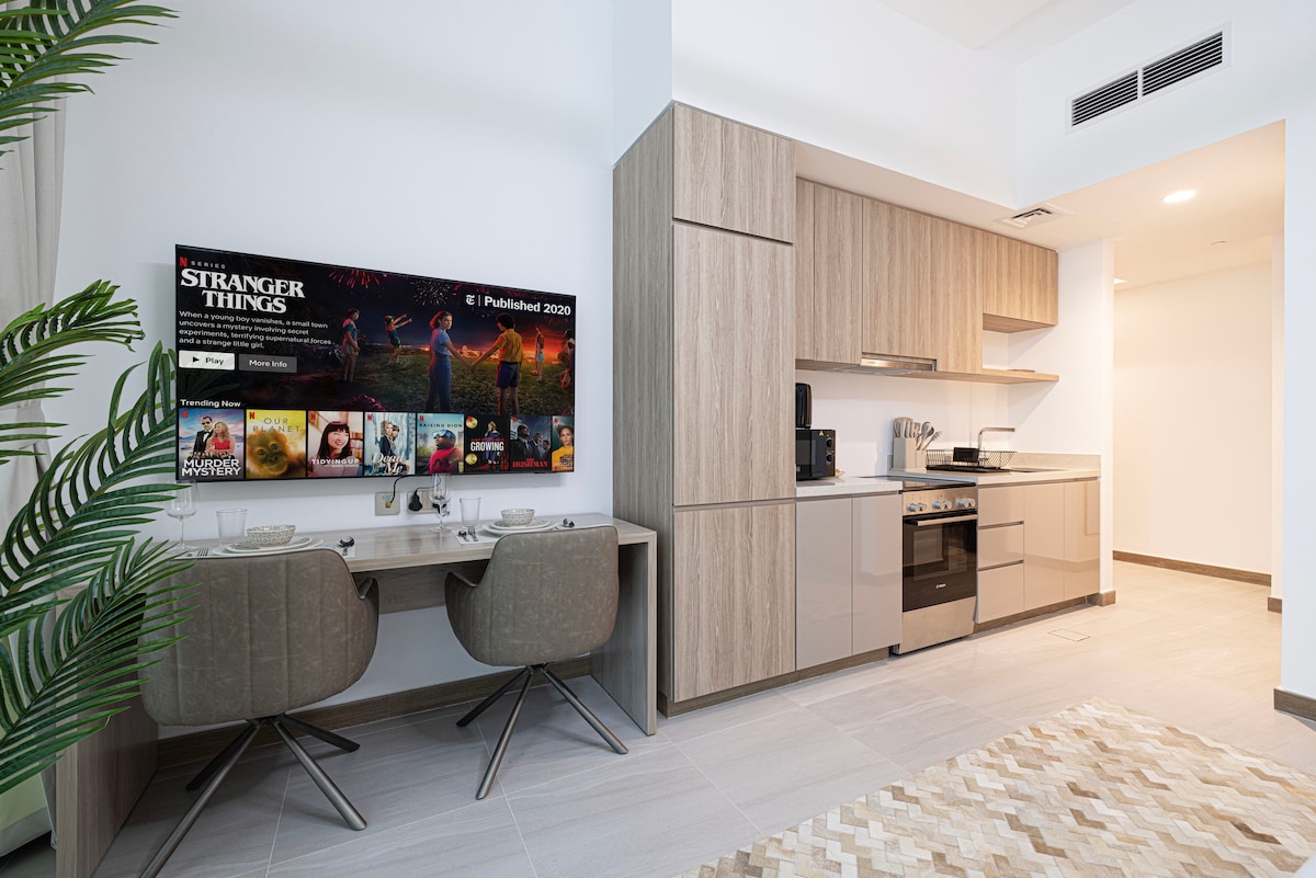 Top Airbnb: Brand new Studio in Business Bay | Missoni Tower in Business Bay