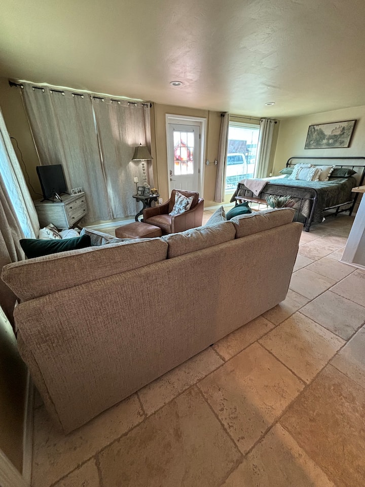 მისაღები სივრცე