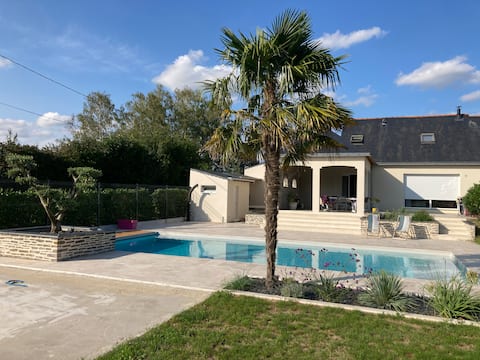 House for 8 people Mazé