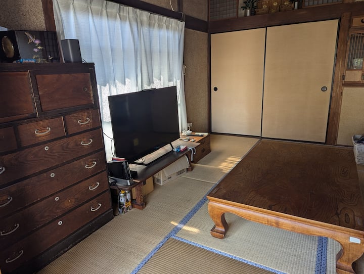 海遊びの拠点に最適なノスタルジックな宿
松山からフェリーで10分/興居島 - Matsuyama