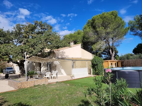 House with garden and pool