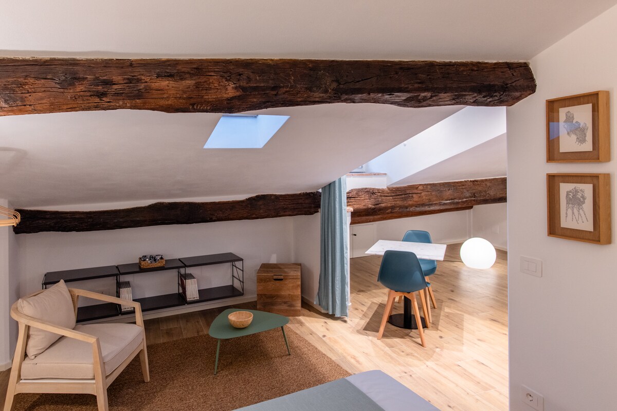 Proprietà Airbnb di successo: Suite-Loft "Angeinetta" a Vernazza