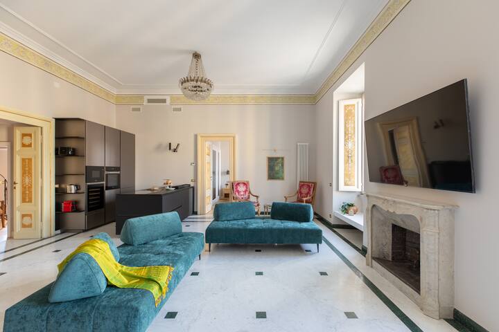 iFlat | Vatican & Navona Brand New Chic Apartment gallery image 4