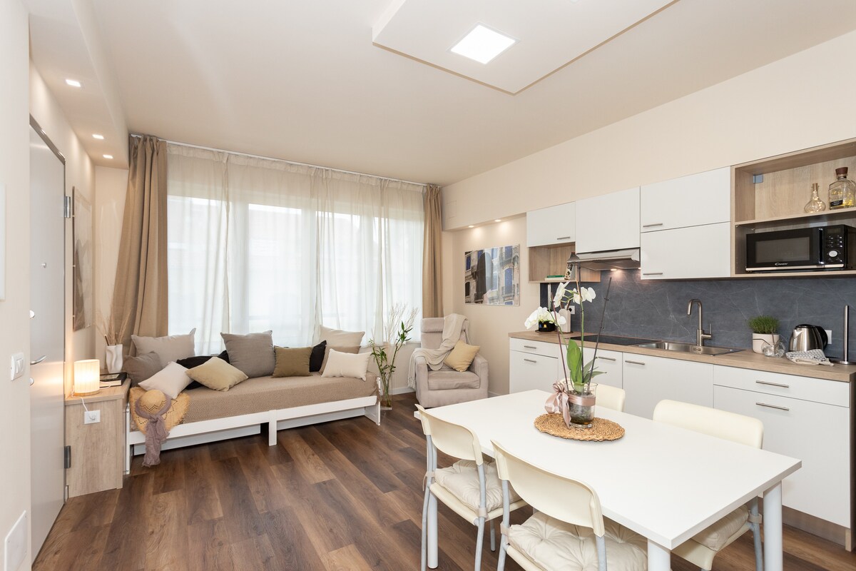 Всекидневна / салон